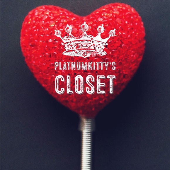 Black Express Plunge Top - Picture 7 of 7